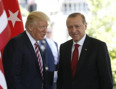 Οι «8» όροι υποταγής που έθεσε ο Ν.Τραμπ στη Τουρκία για να σταματήσει τον «στραγγαλισμό» της